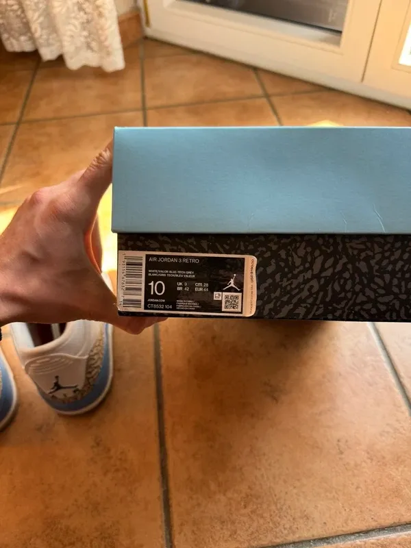Jordan 3 Retro UNC Taglia 44