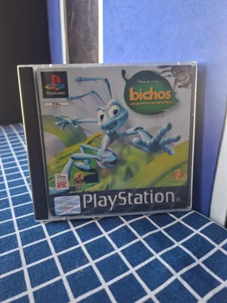 PS1 BICHOS ORIGINAL ESPAÑOL