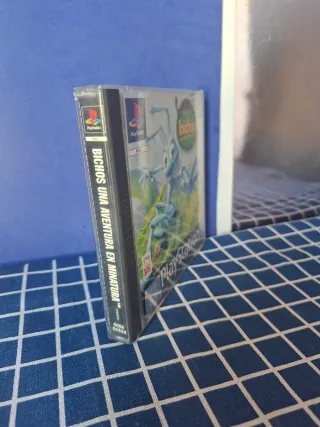 PS1 BICHOS ORIGINAL ESPAÑOL