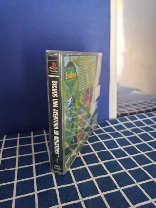 PS1 BICHOS ORIGINAL ESPAÑOL