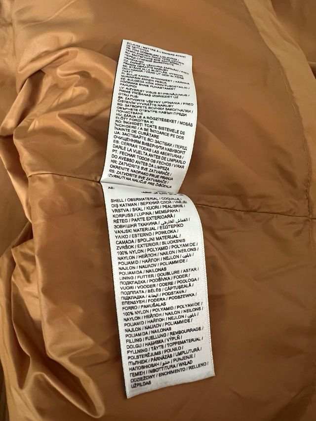 Cazadora acolchada Puma. Color beige. Exclusiva