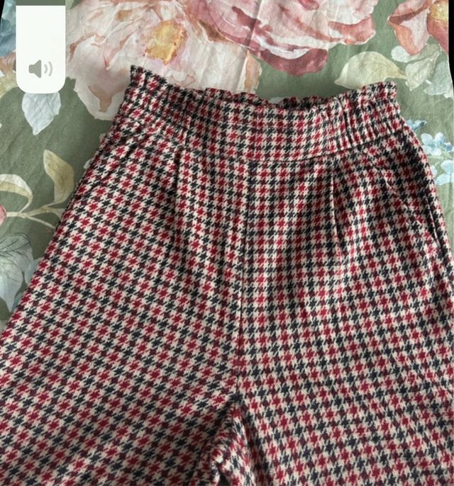 Pantalón de niña marca Kiabi talla 6  franela