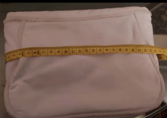 Trousse Chanel morbida con zip