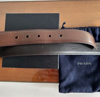 Cinturón Prada Marrón Hebilla Ovalada Plata