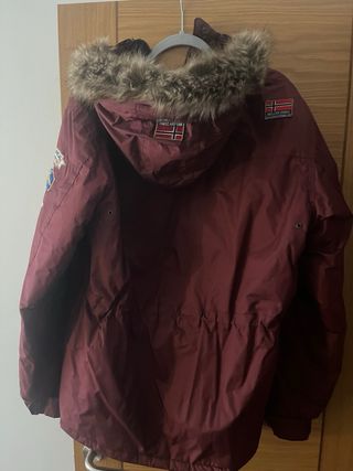 Canguro Geographical Norway Rojo