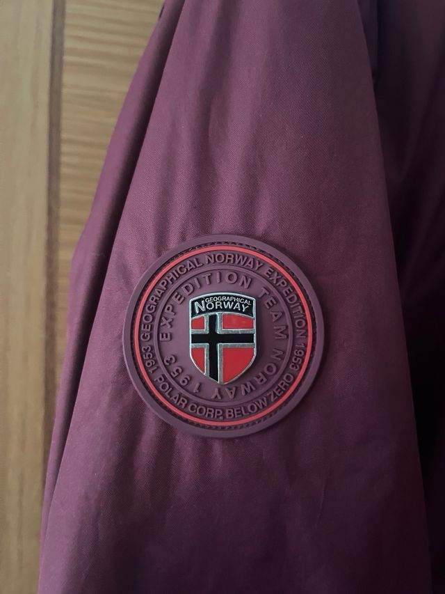 Canguro Geographical Norway Rojo