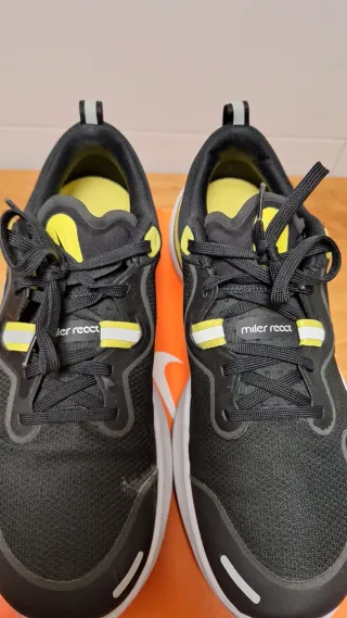 Nike React Miller Negro/Amarillo