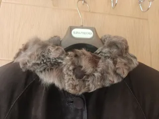 Abrigo de pecari marrón