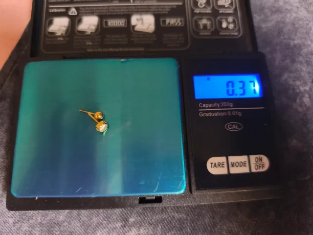 Pendientes oro 18k con circonita y bola