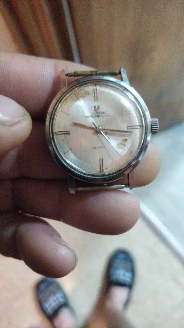 Reloj Universal Polerouter