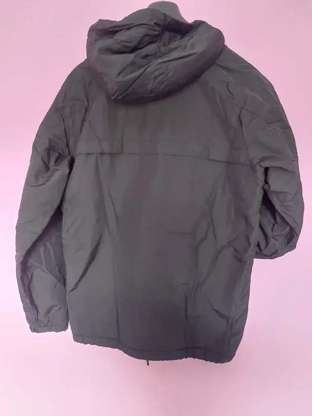 Parka acolchada Pull&Bear negra