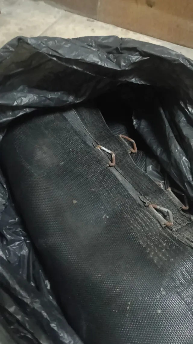 Cama elástica para niños