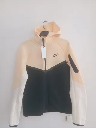 Nike Tech Fleece Sudadera Beige/Negro