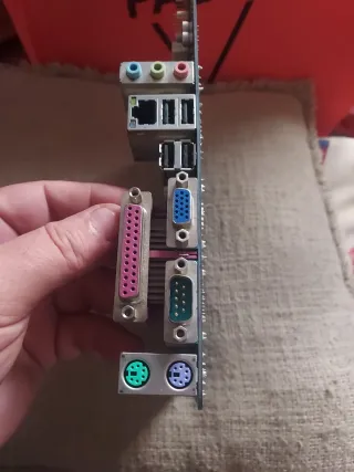 Placa Base Gigabyte GA-H61M-DS2 Socket 1155