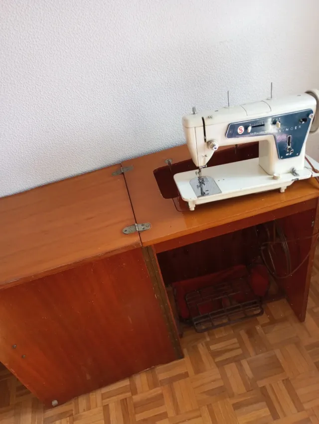 Máquina de coser Singer