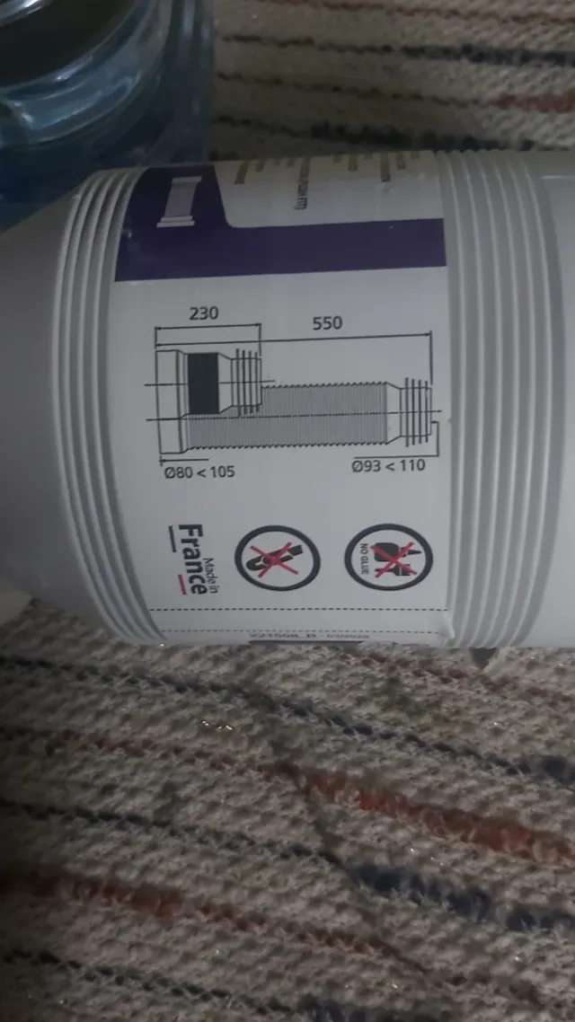 Desagüe Inodoro Wirquin Nuevo. 12 € en tienda.