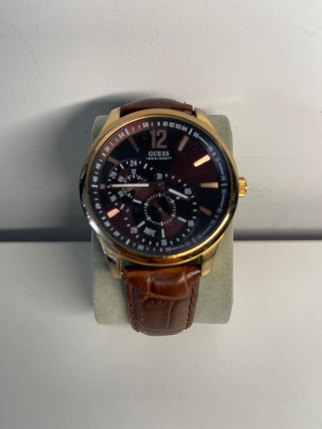 Reloj Guess Correa Marrón