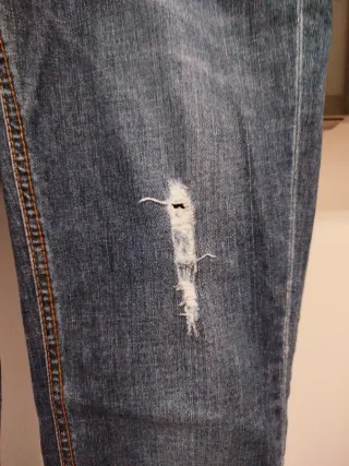 Jeans donna blu strappati