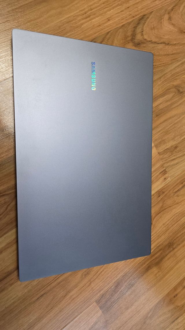 Samsung Galaxy Book4 Intel Core i5