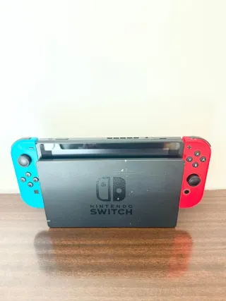 Nintendo Switch V2 Completa + Scatola