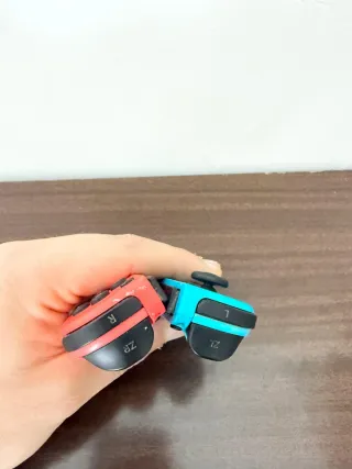 Nintendo Switch V2 Completa + Scatola