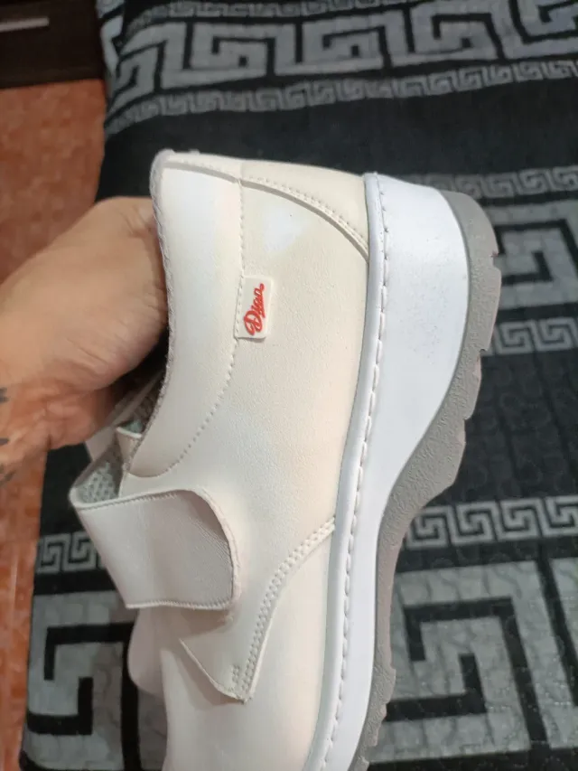 Zapatos Enfermería Talla 45 Blancos leer bien