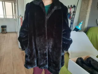 Abrigo pelo negro mujer talla XL