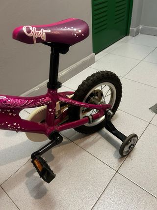 Bicicleta Ghost 12 pulgadas morada
