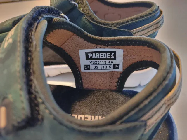 Sandalias niño Paredes Talla 32