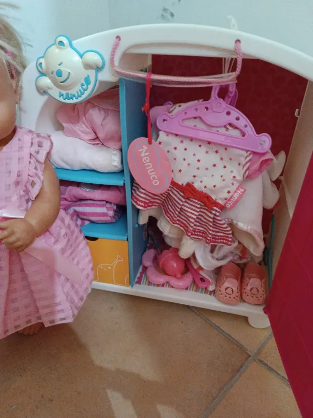 Lote 2 Nenuco Cuna y Armario con Ropa