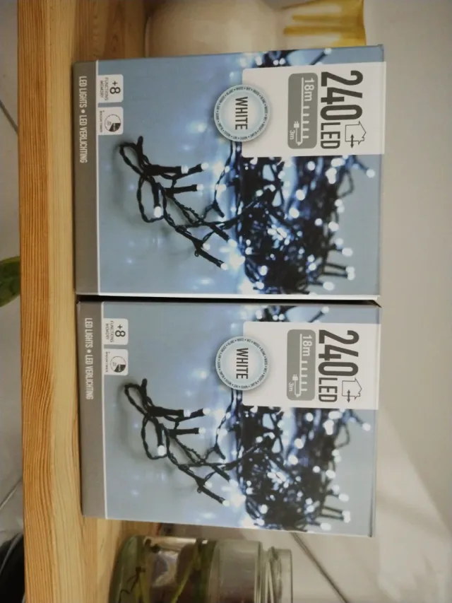 240 Luci LED Bianche 18m + 3m