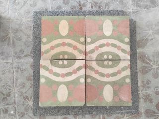 4 Baldosas hidráulicas