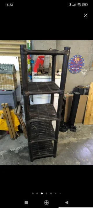 Estantería de bambú