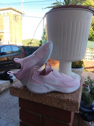 Zapatillas Nike Niña Rosa