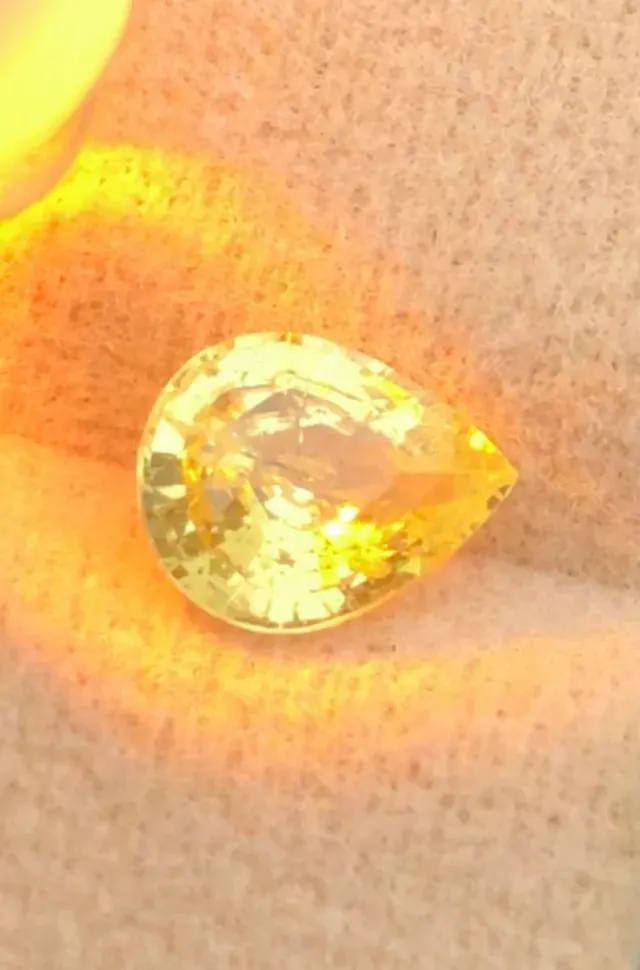 1.24cts Alejandrita Natural Certificada