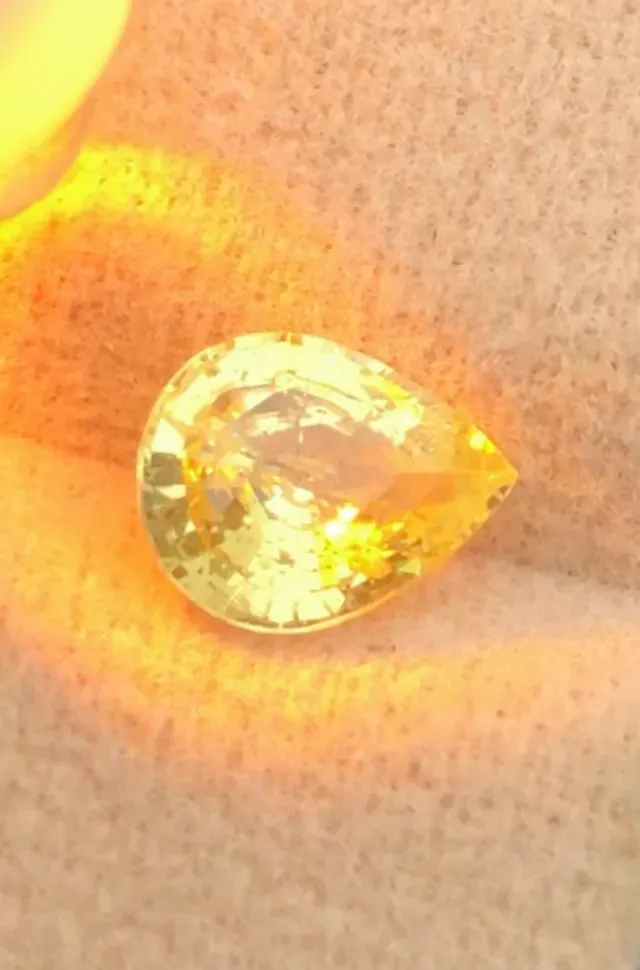 1.24cts Alejandrita Natural Certificada
