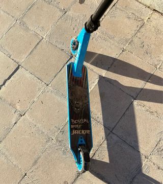 Patinete BESTIAL WOLF JACKIE azul