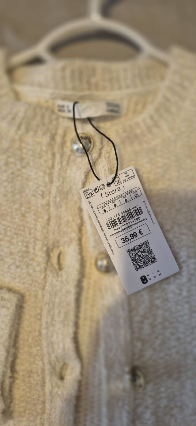 Rebeca Sfera beige botones talla S