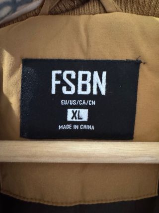 Abrigo marrón hombre