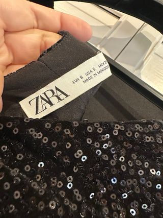 Vestido fiesta Zara lentejuelas negro