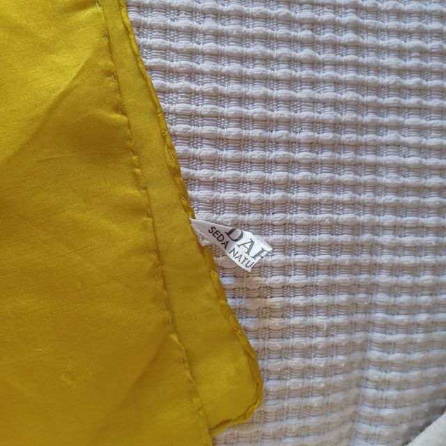 Pañuelo Darmi cuadros amarillo y blanco