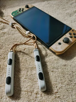 Nintendo Switch OLED Edición Zelda