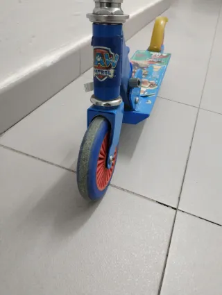 Patinete Patrulla Canina Azul y Rojo