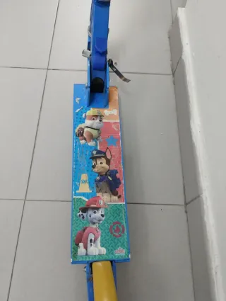 Patinete Patrulla Canina Azul y Rojo