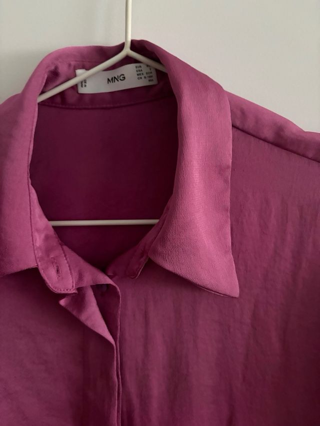 Camisa satinada fucsia Mango