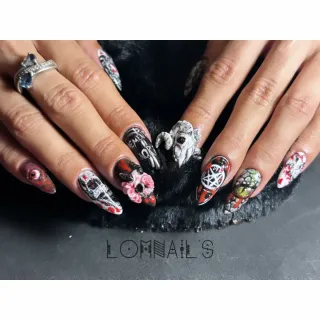 LOM Nail's