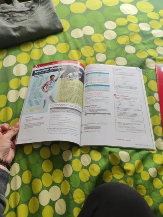 Macmillan English Hubo Iberia Edition