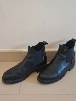 Botín Panama Jack piel afelpado negro