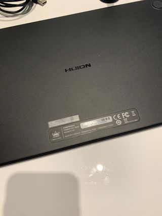 Tableta Gráfica HUION con Lápiz y Guante