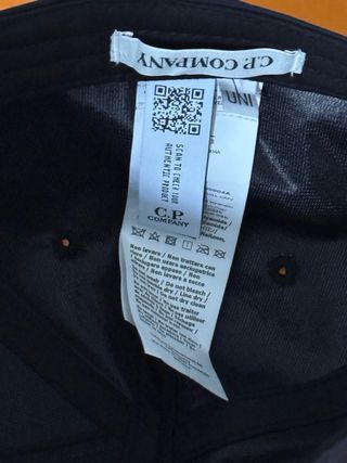 Gorra C.P. Company Negra/Azul